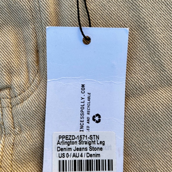 NWT Princess Polly Straight Leg Jeans Sz.4 Beige Raw Cut Hem - Picture 3 of 11